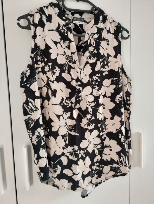 Bluzka bez rękawów r.38