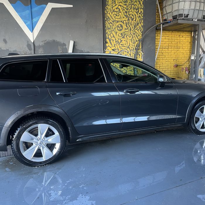 Volvo V60 CrossCountry