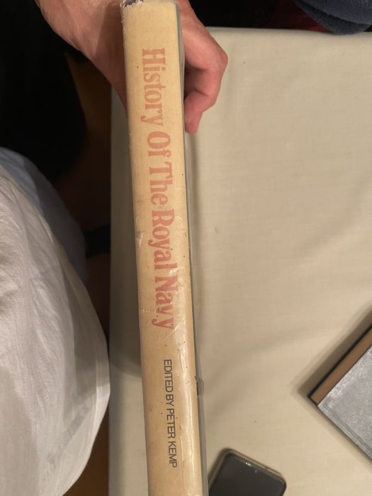 Livro History of the Royal Navy envio pelos ctt mediante pagamento de