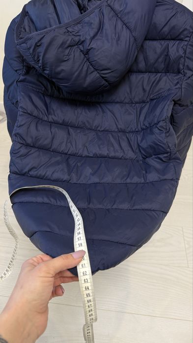 Демисезонная куртка на 10-11 лет