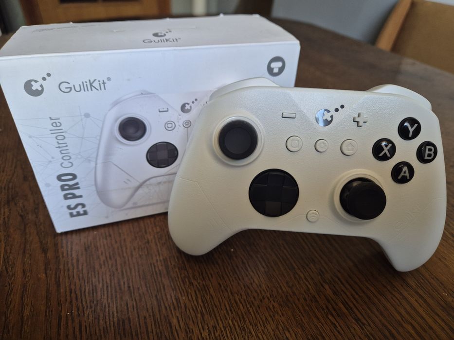 Геймпад GuliKit ES PRO (NS38) — Hall Effect стіки без дрифту (PC / Switch)