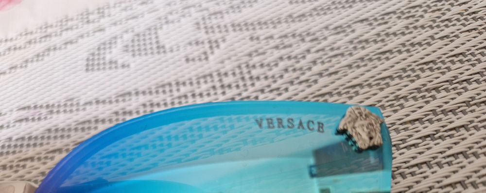 Очки солнцезащитные Versace + футляр