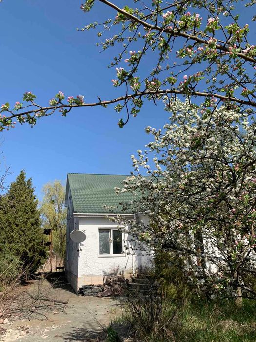 Продам будинок Конча Заспа - Козин  своє озеро поруч Козинка