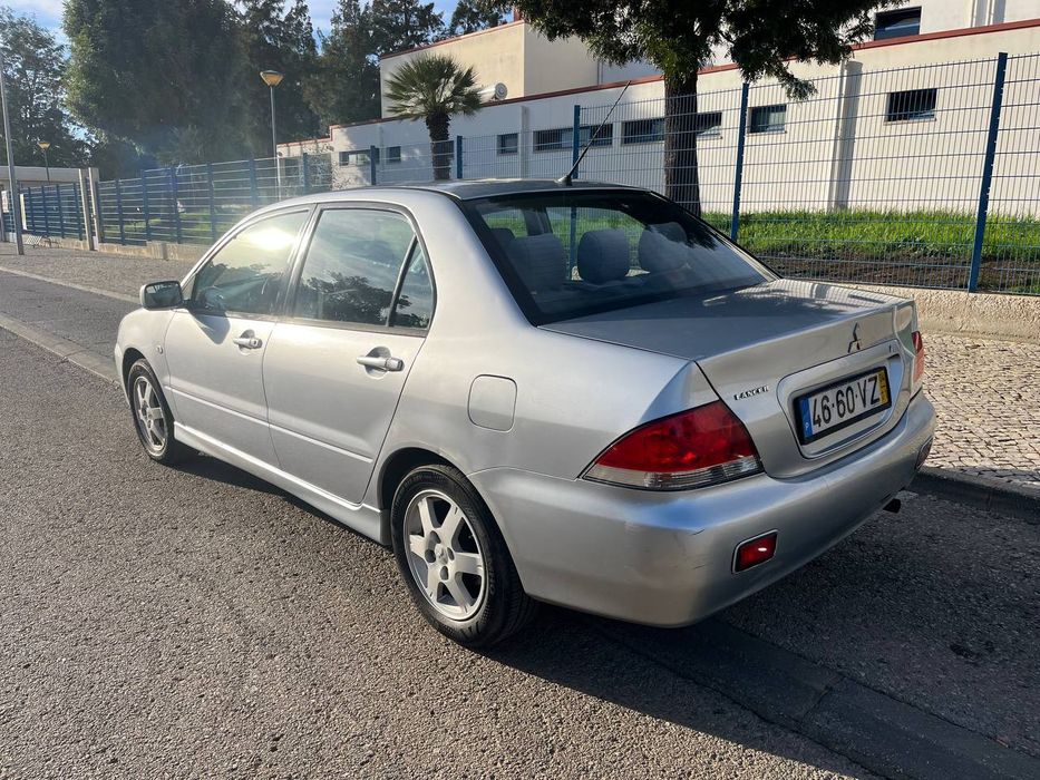 Mitsubishi Lancer 2004