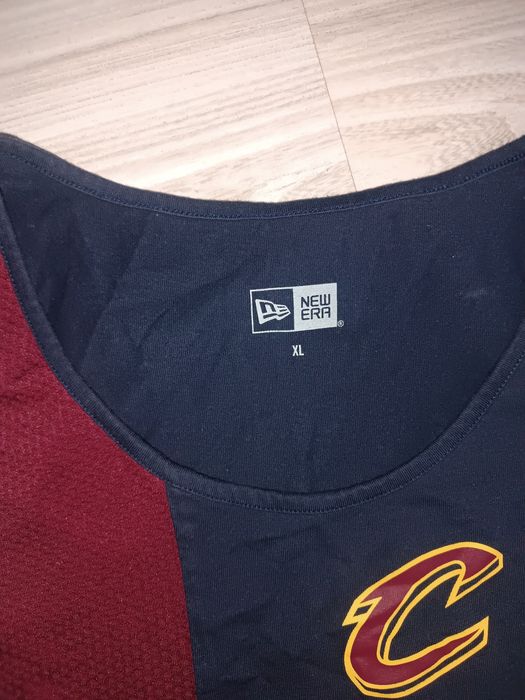 Продам майку New Era Men's NBA Cleveland Cavaliers
New Era Men's NBA C