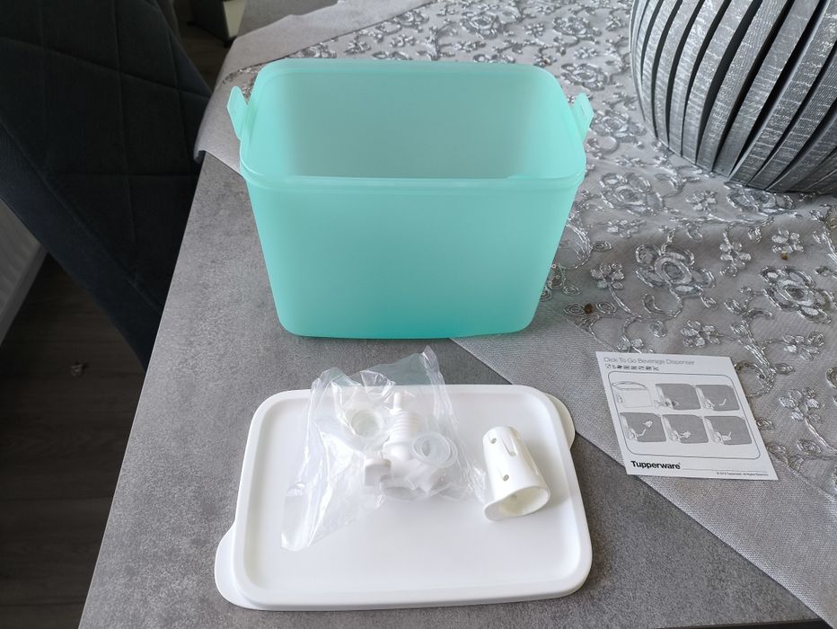 TUPPERWARE Transporter Niezbędnik na napoje 3L