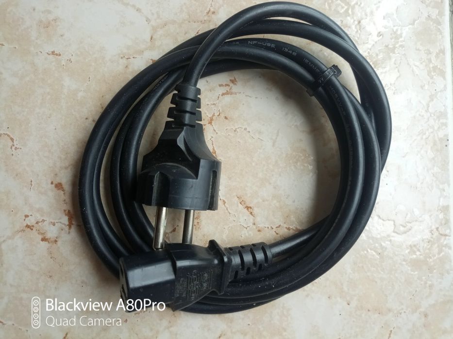 Cabos de alimentação