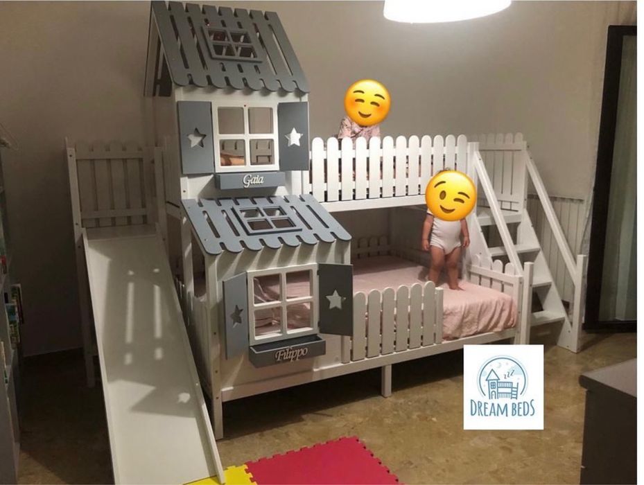 Łóżko piętrowe  domek duże ze zjezdzalnią
