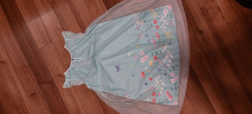 Sukienka wiosenna H&M 134
