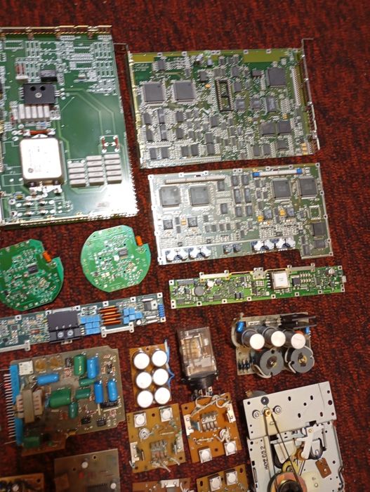 Плати з  різного обладнання