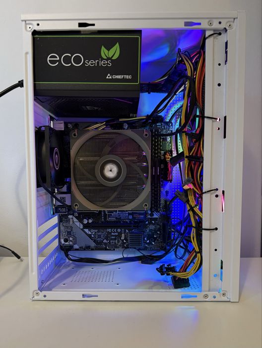 Komputer stacjonarny