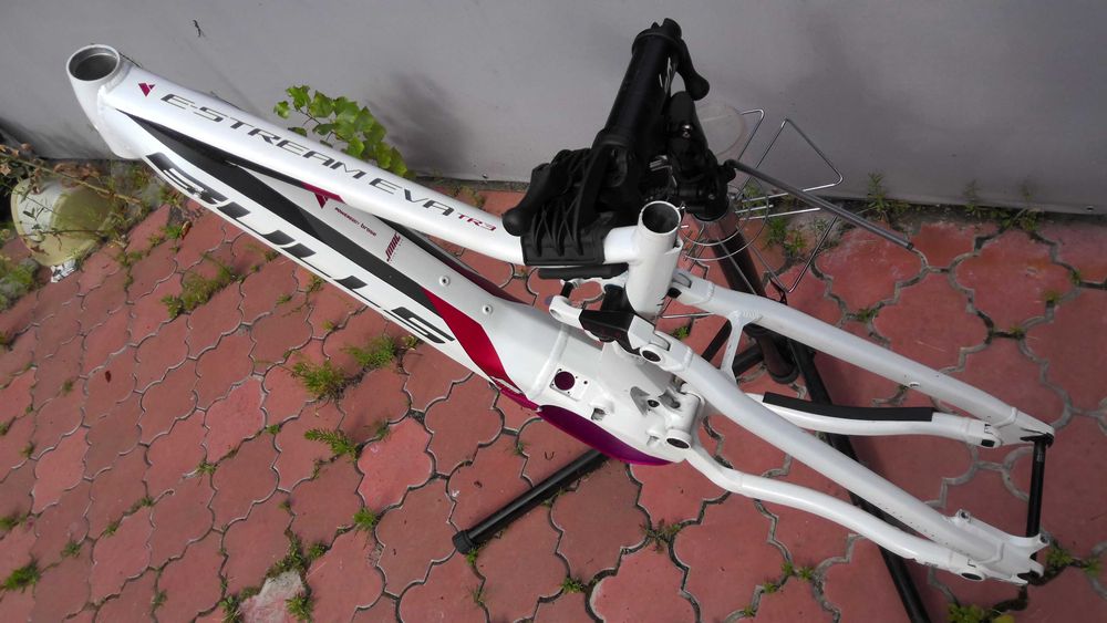 Bulls E-Stream EVA TR3 рама електро велосипеду E-Bike Msize-Обмін на L