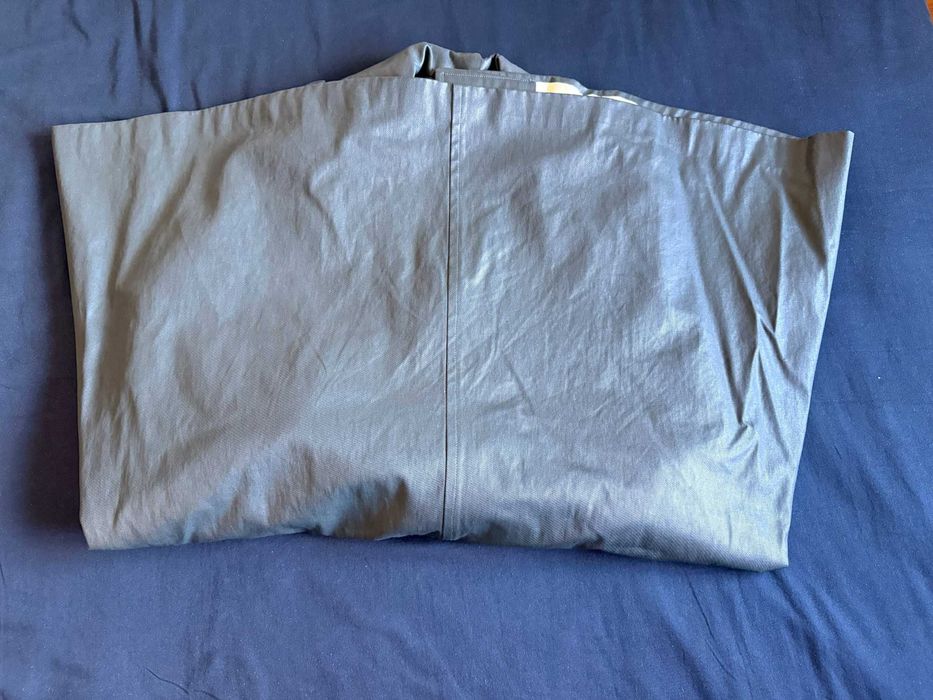 Gabardine verde Uterqüe