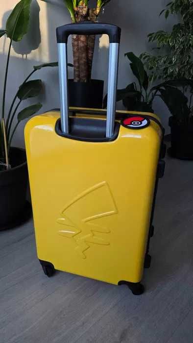 Walizka Pikachu Pokemon 62 L