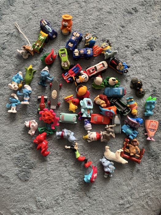 Іграшки lego,kinder,fortnite старі колекції