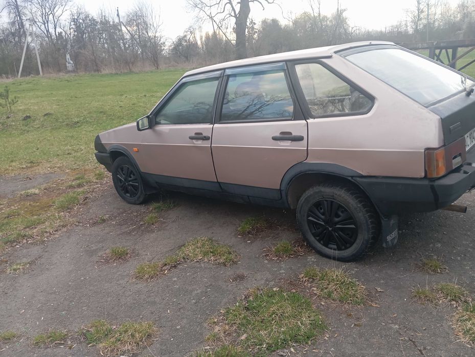 Продам ВАЗ 2109 газ вписаний