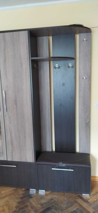 Прихожа шафа шкаф вішалка