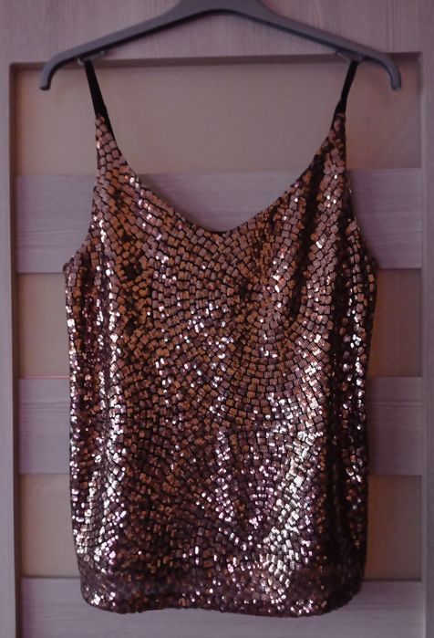 Śliczna bluzeczka z cekinami Esmara roz. 38