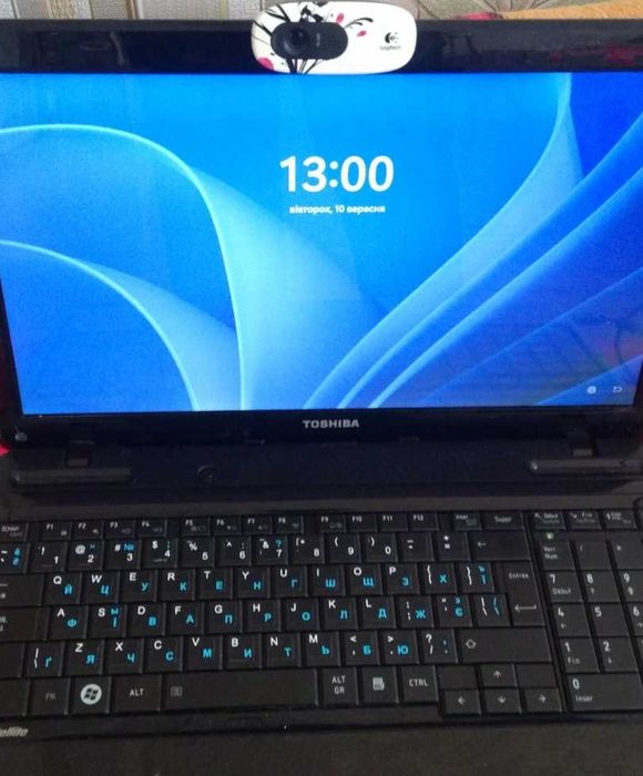 Ноутбук TOSHIBA L655