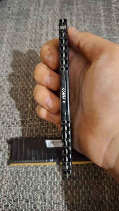 Corsair Vengeance LPX DDR4 8 GB (2×4 GB) 3000 MHz CL15.