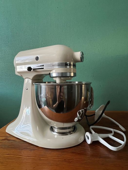 Kitchen Aid 5ksm 300W, uzywany, kremowy.