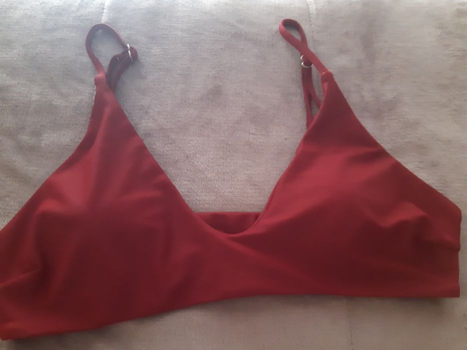 Biquini estilo desportivo