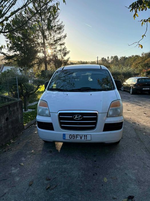 Hyundai H1 Starex 2008 – 6 Lugares – Comercial – 195.000 km
