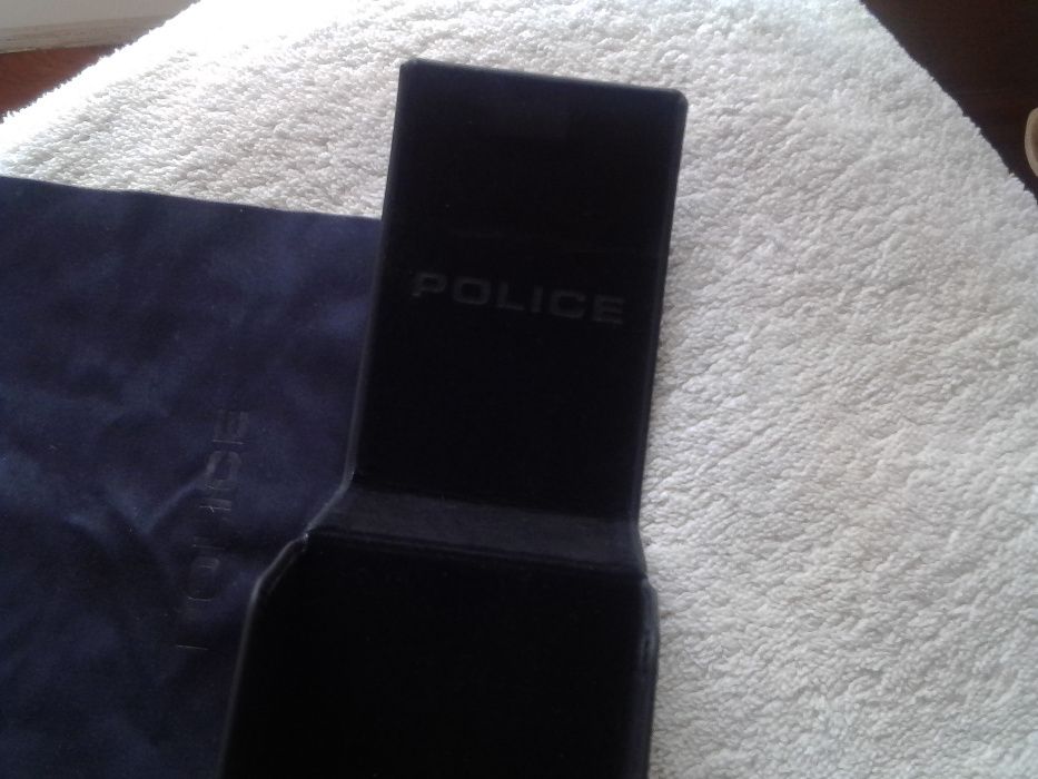 Police etui do okularów