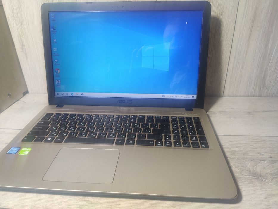 Asus x540s , Geforce 810