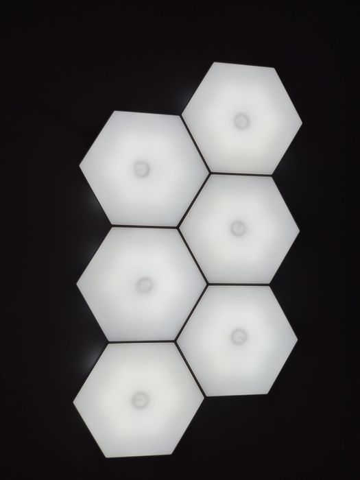 Lampa ścienna LED hexagon dowolne wzory barwa biała zimna 6szt NOWA
