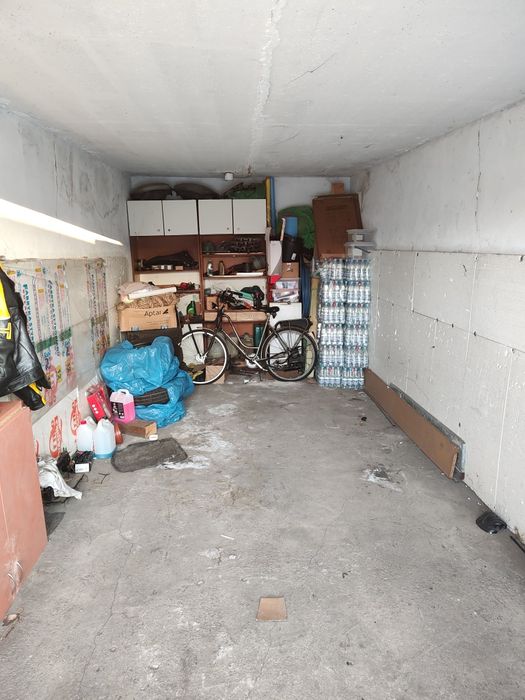 Mieszkanie pięciopokojowe oraz  garaż przy Konieczkach