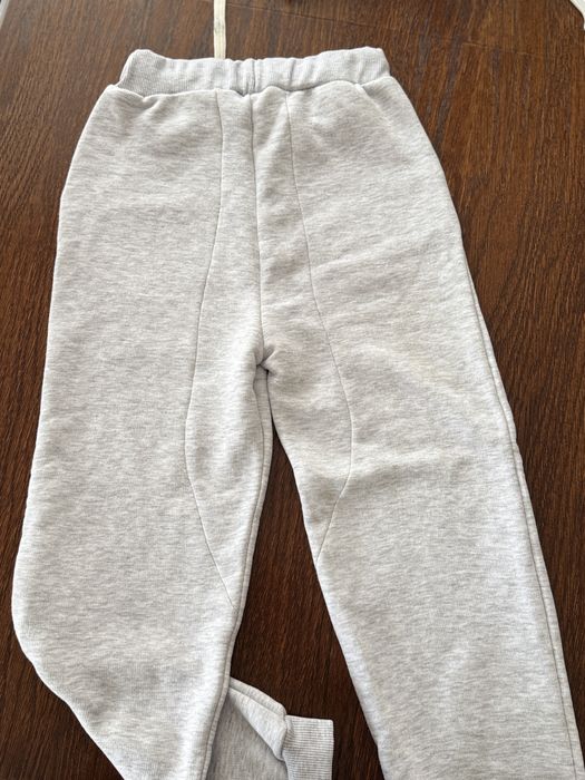 Костбм тринитка без уеплення 140 розмір