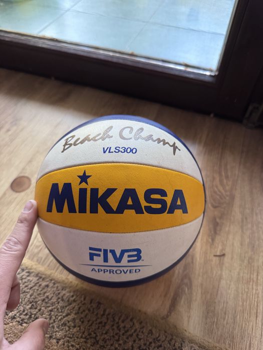 Piłka mikasa vls300 siatkowka plazowa