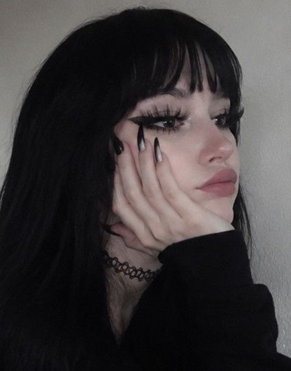 Zdjęcia stóp (Lub więcej) od Goth Girl