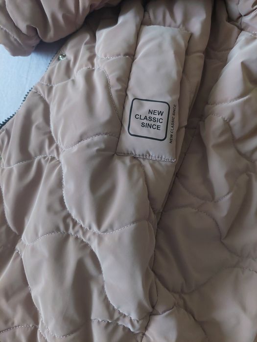 Зимова куртка для дівчинки 5-6 років