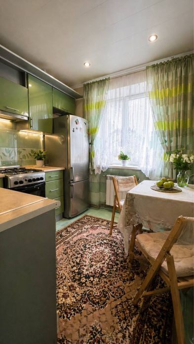 Продаж 2х кімнатної квартири по вул. В.Великого