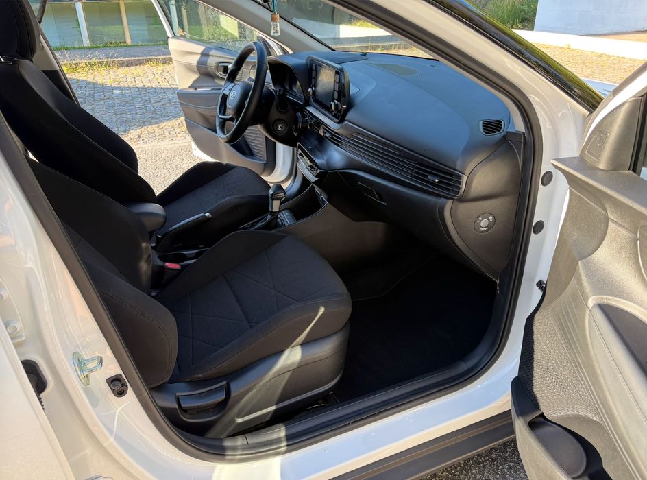 Hyundai Bayon 1.0 T-GDi DCT Premium / Automático / Excelente Estado