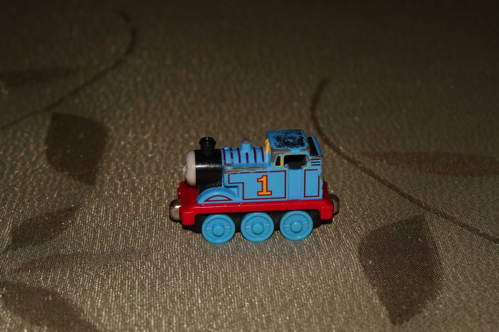 Lokomotywa Thomas Tomek Take Along Take-n-play Adventures FisherPrice