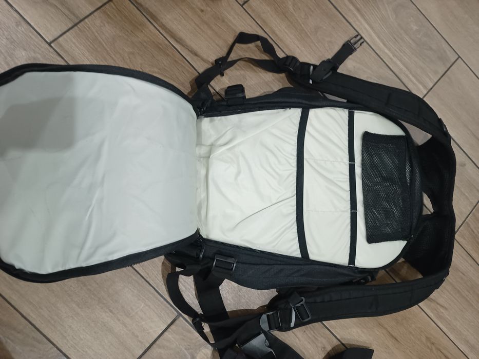 Plecak 20l czarny solidny turystyczny