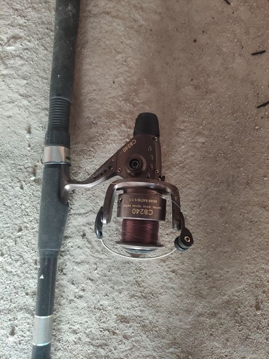 Продам дві вудки