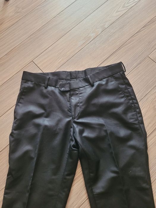 Eleganckie męskie spodnie Zara r.42