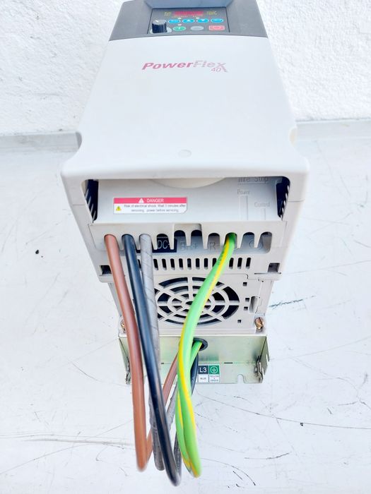 Variador velocidade 5.5 kw = 7.5 cavalos - trifásico