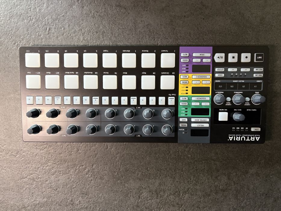 Kontroler-Sekwencer krokowy- Arturia Beat Step Pro