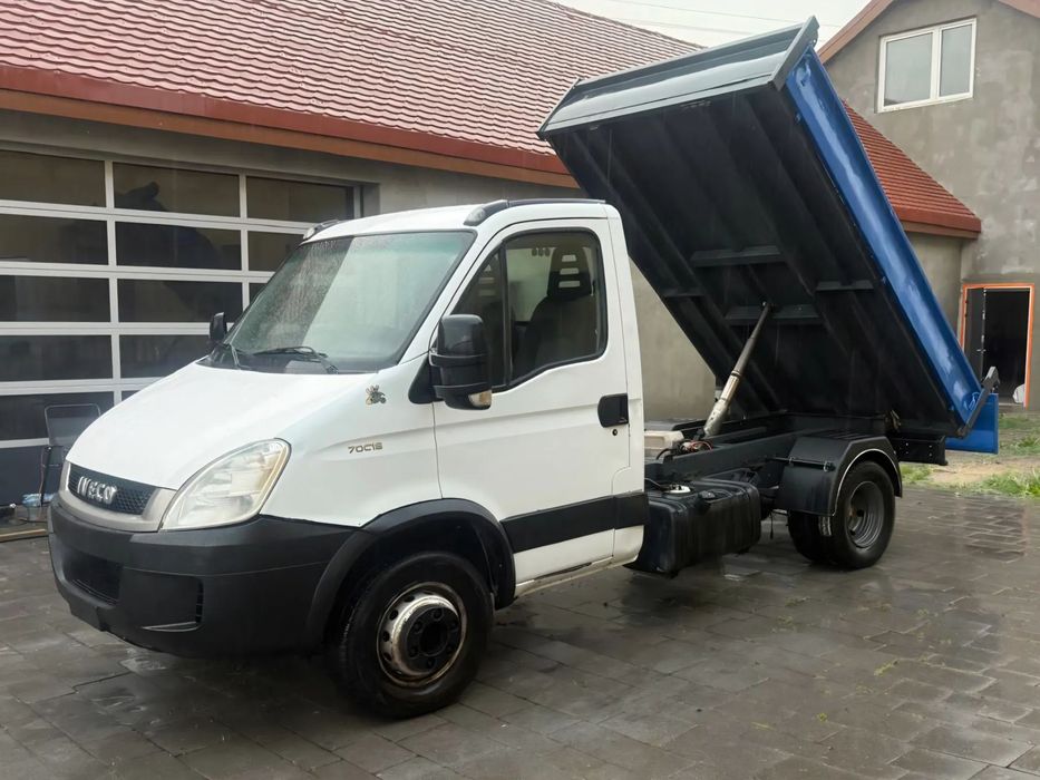 Iveco Daily  Sprzedam iveco daily do 3.5 tony 3.0 ,70c orginalna wywrotka jpm