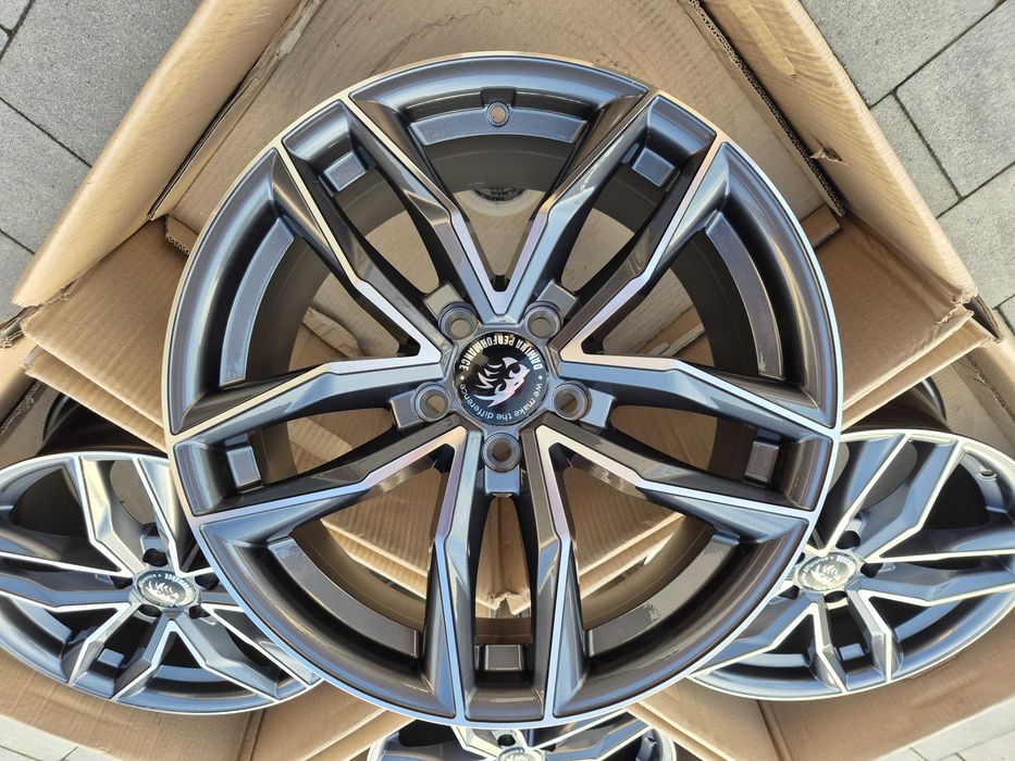 Felgi 17" 5x114,3 Dostawcze Renault Trafic Opel Vivaro KIA Carnival Fiat Nowe | #DM05