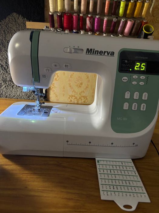 Швейна компьютеризированная машина MINERVA MC80
