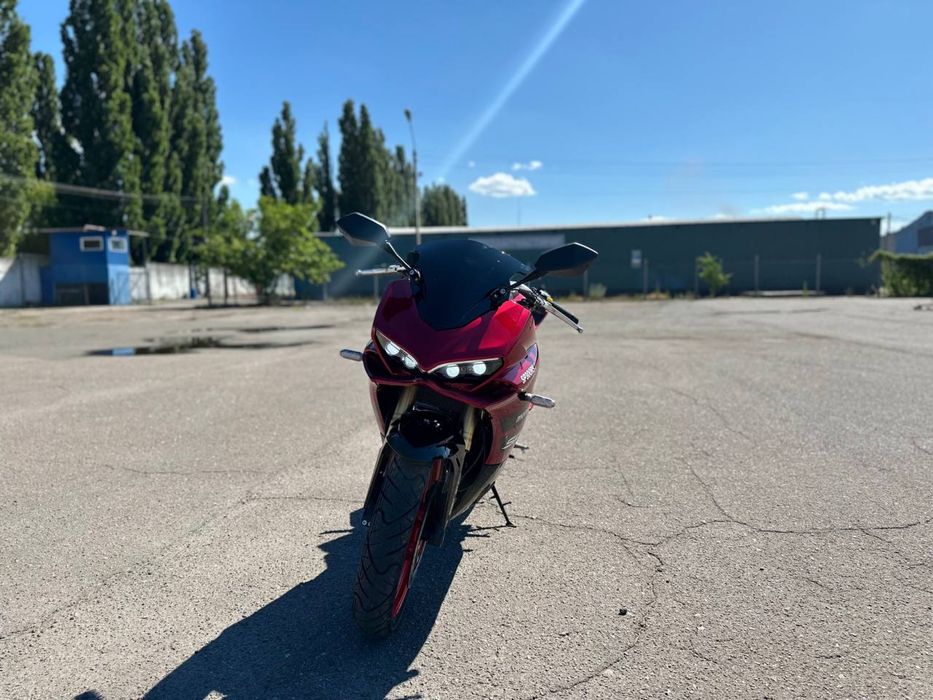 Новинка! Мотоцикл SPARK SP300RS-2