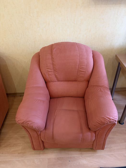 Якісна чистка матраців та м'яких меблів