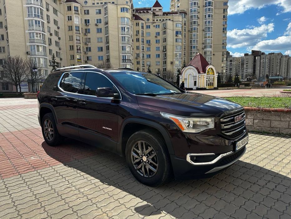 GMC ACADIA DENALI 2016 року 6 місц