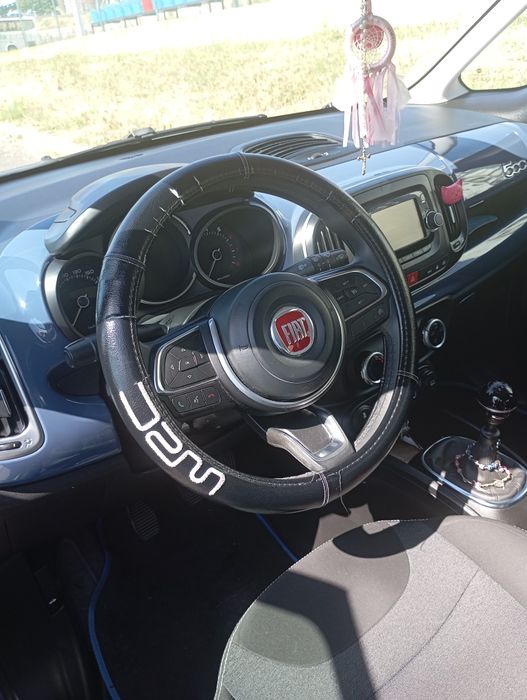 Vendo Fiat 500L.